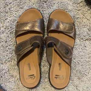 Clarks Sandals (dark metallic gold)